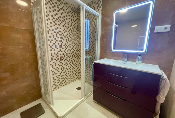 Re-Sale - Apartment - Torrevieja - Playa del Cura