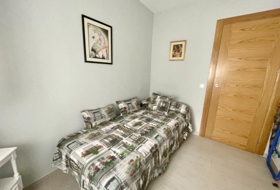 Re-Sale - Apartment - Torrevieja - Playa del Cura