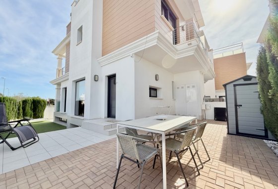 Re-Sale - Townhouse - Ciudad Quesada - Lo Marabu