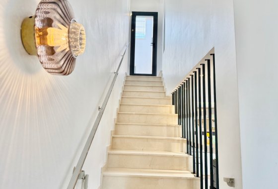 Re-Sale - Townhouse - Ciudad Quesada - Lo Marabu