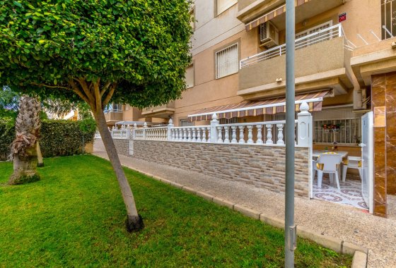 Re-Sale - Apartment - Torrevieja - Centro