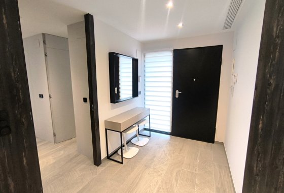 Re-Sale - Detached Villa - Algorfa