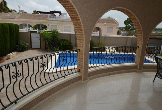 Reventa - Chalet Independiente - Benijofar