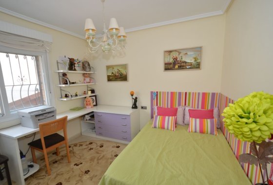 Reventa - Chalet Independiente - Benijofar