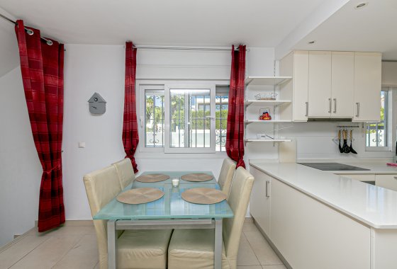 Reventa - Chalet Independiente - La Marina