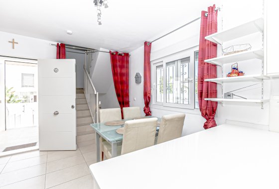 Reventa - Chalet Independiente - La Marina