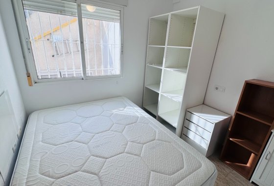 Re-Sale - Townhouse - Daya Nueva