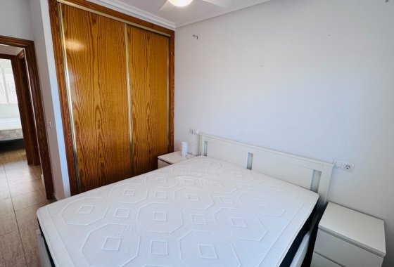 Re-Sale - Townhouse - Daya Nueva