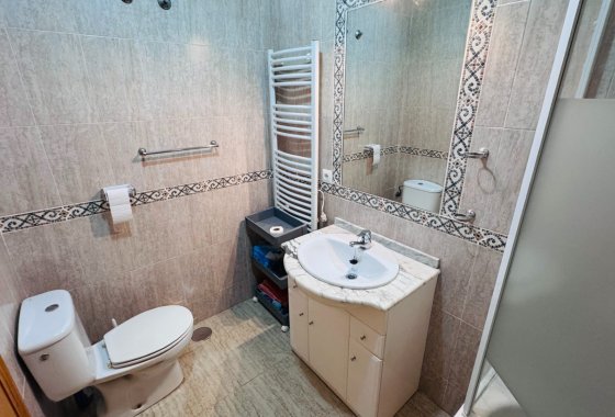 Re-Sale - Townhouse - Daya Nueva