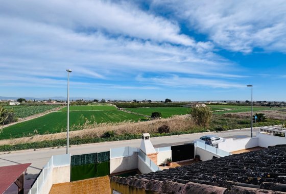 Re-Sale - Townhouse - Daya Nueva