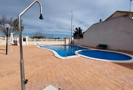 Re-Sale - Townhouse - Daya Nueva