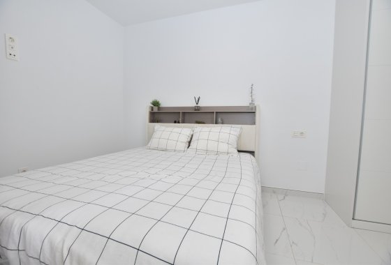 Reventa - Chalet Independiente - Los Montesinos