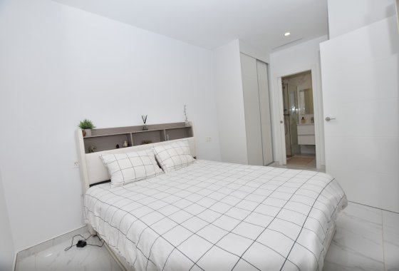 Reventa - Chalet Independiente - Los Montesinos