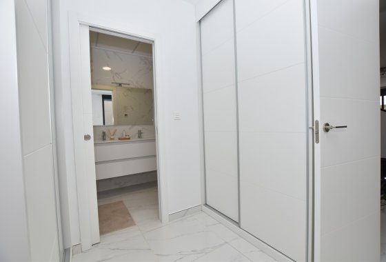 Reventa - Chalet Independiente - Los Montesinos