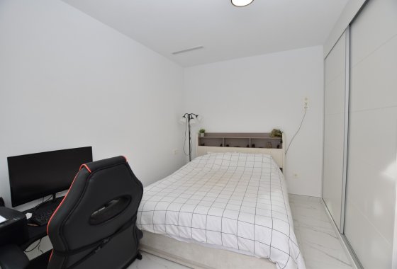 Reventa - Chalet Independiente - Los Montesinos