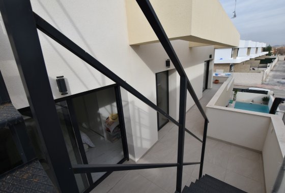 Reventa - Chalet Independiente - Los Montesinos