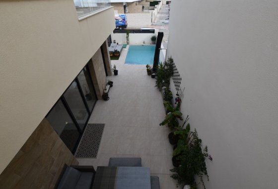 Reventa - Chalet Independiente - Los Montesinos