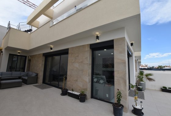 Reventa - Chalet Independiente - Los Montesinos