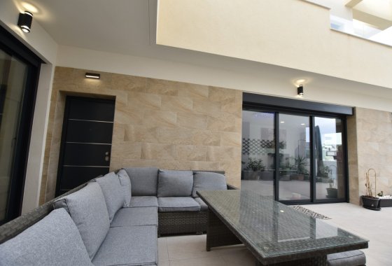 Reventa - Chalet Independiente - Los Montesinos