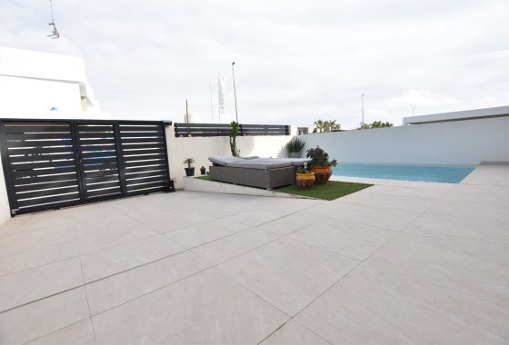 Reventa - Chalet Independiente - Los Montesinos