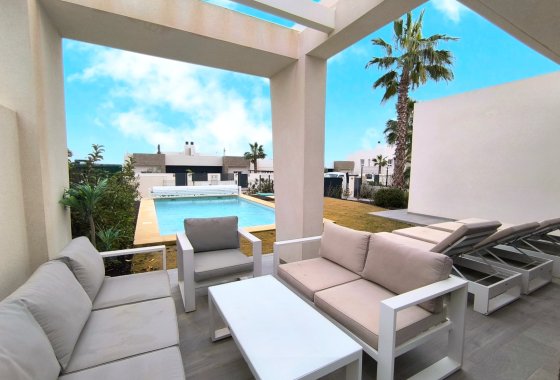 Re-Sale - Detached Villa - Algorfa