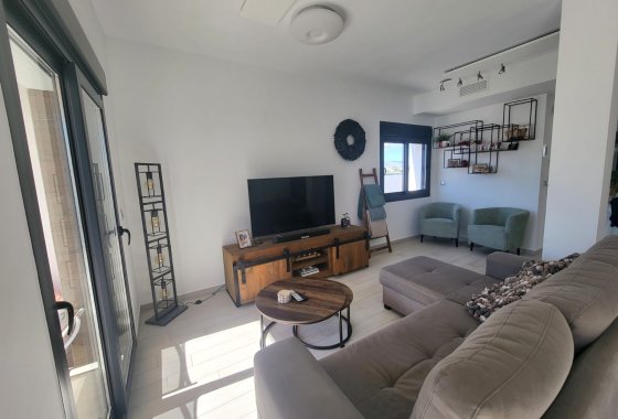 Reventa - Duplex - Daya Vieja