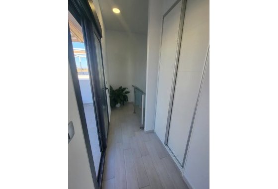 Reventa - Duplex - Daya Vieja