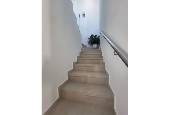 Reventa - Duplex - Daya Vieja