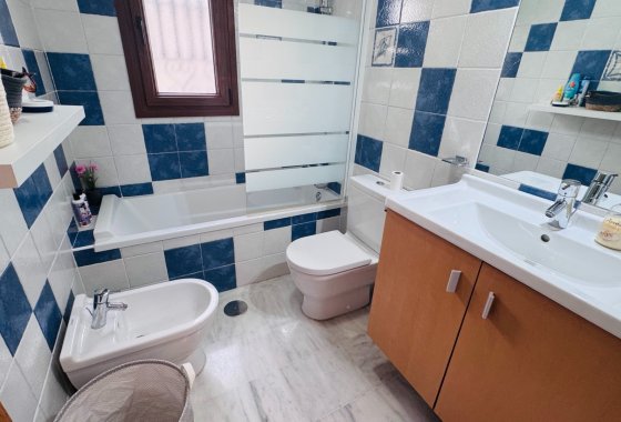 Re-Sale - Apartment - Algorfa