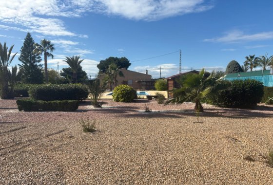 Reventa - Chalet Independiente - Albatera