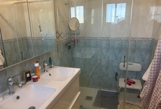 Reventa - Chalet Independiente - Albatera