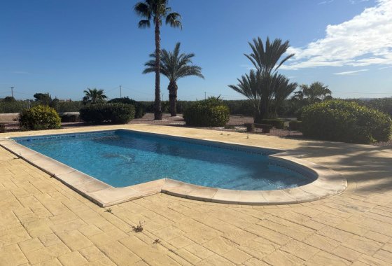 Reventa - Chalet Independiente - Albatera