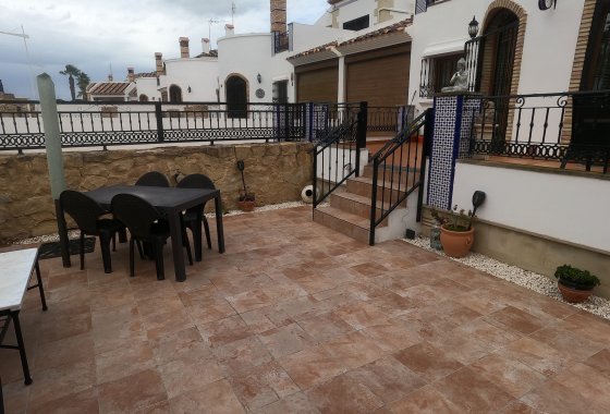 Reventa - Chalet Independiente - Algorfa