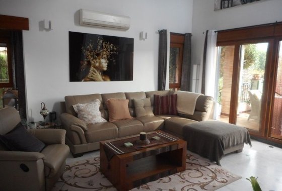 Re-Sale - Detached Villa - Algorfa