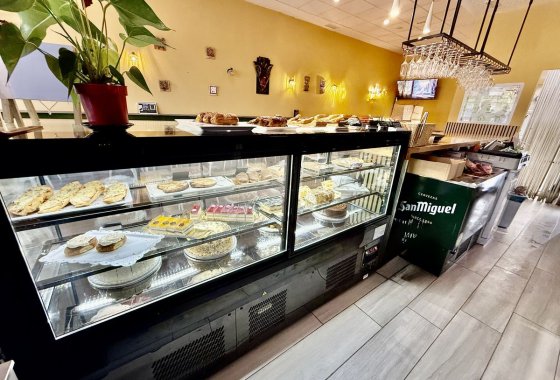 Re-Sale - Commercial - Benijofar