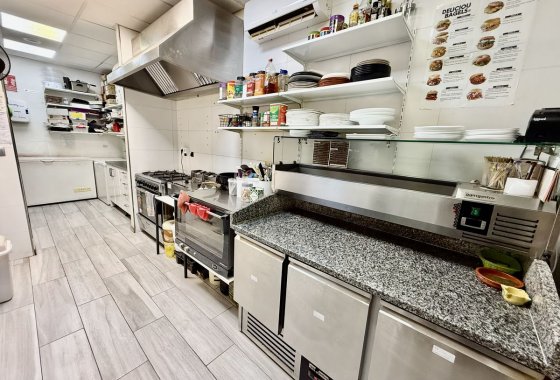 Re-Sale - Commercial - Benijofar