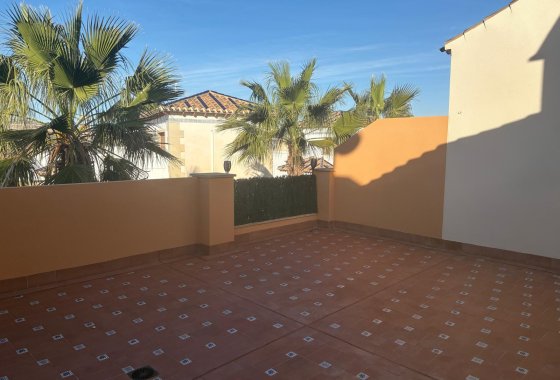 Reventa - Duplex - Algorfa
