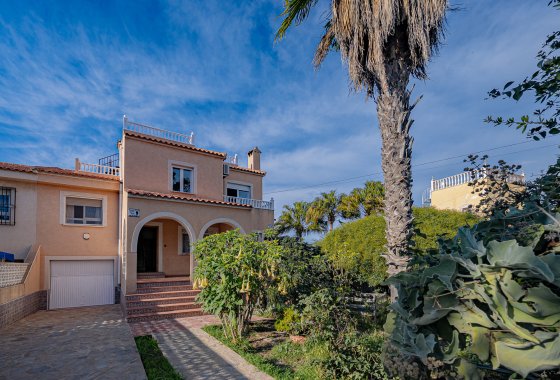 Reventa - Semi - Detached Villa - Torrevieja - El Chaparral