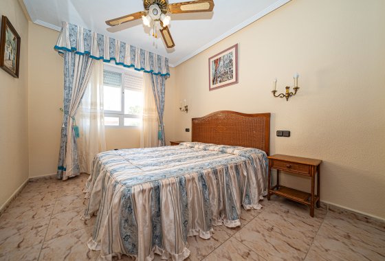 Reventa - Semi - Detached Villa - Torrevieja - El Chaparral