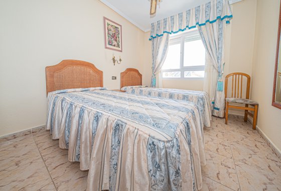 Reventa - Semi - Detached Villa - Torrevieja - El Chaparral