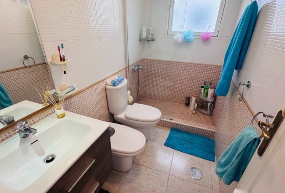 Re-Sale - Apartment - Almoradí