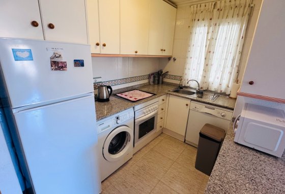Re-Sale - Apartment - Almoradí