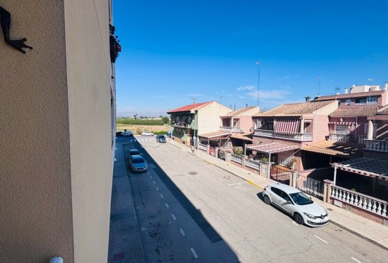 Re-Sale - Apartment - Almoradí