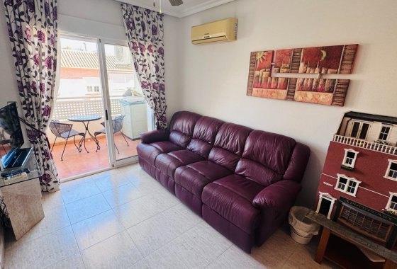 Re-Sale - Apartment - Almoradí