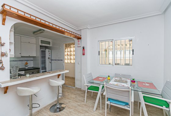 Reventa - Semi - Detached Villa - Mil Palmeras - Riomar