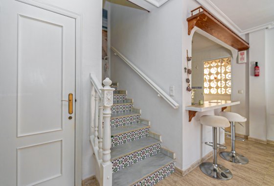 Reventa - Semi - Detached Villa - Mil Palmeras - Riomar