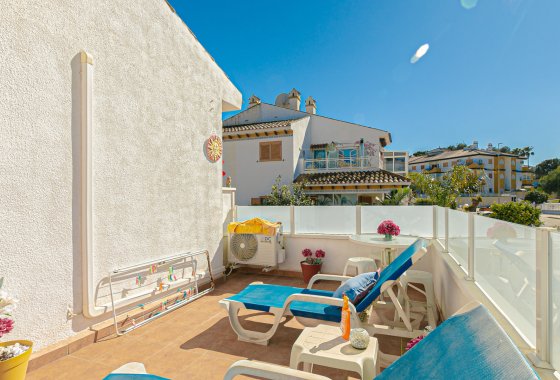 Reventa - Semi - Detached Villa - Mil Palmeras - Riomar