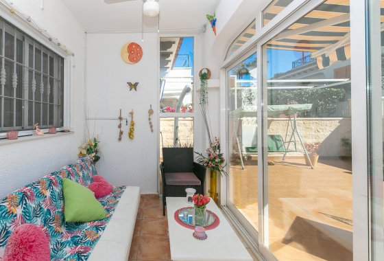 Reventa - Semi - Detached Villa - Mil Palmeras - Riomar