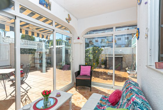 Reventa - Semi - Detached Villa - Mil Palmeras - Riomar