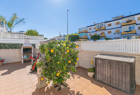 Reventa - Semi - Detached Villa - Mil Palmeras - Riomar